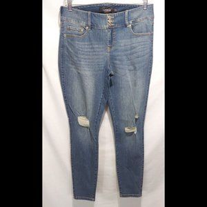 NWOT Torrid Premium Stretch High Rise Jegging Skinny Distressed Jeans 16R
